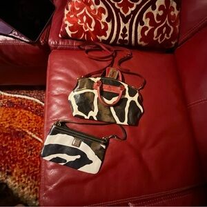 Dooney & Bourke Black/brown and White Crossbody Bag Vintage Set